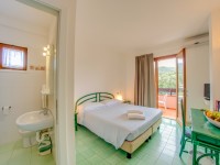 LE CAMERE DELL'HOTEL DELFINO ALL'ISOLA D'ELBA8